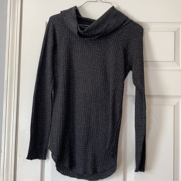 Chaser charcoal grey black glittery waffle knit funnel neck open back sweater - Picture 4 of 17